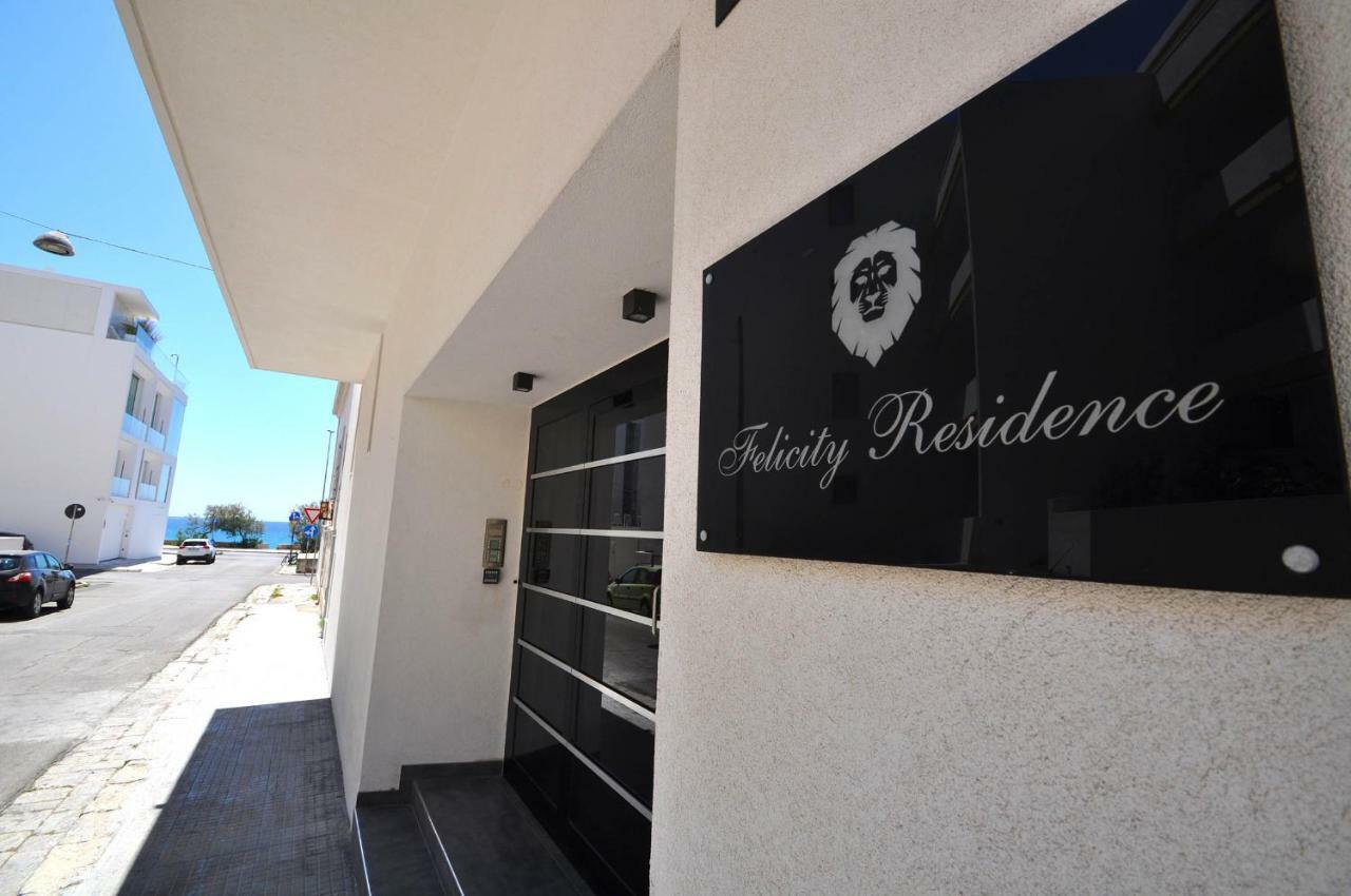 Felicity Residence Gallipoli Exterior photo